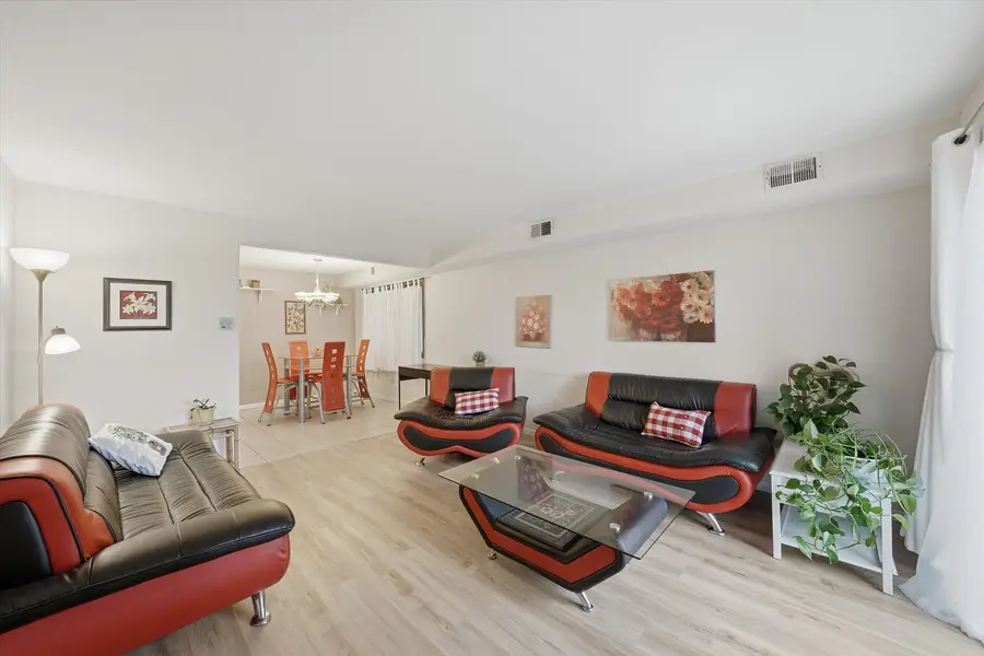 6525 W 64th Place #1W, Chicago, IL 60638 - #3