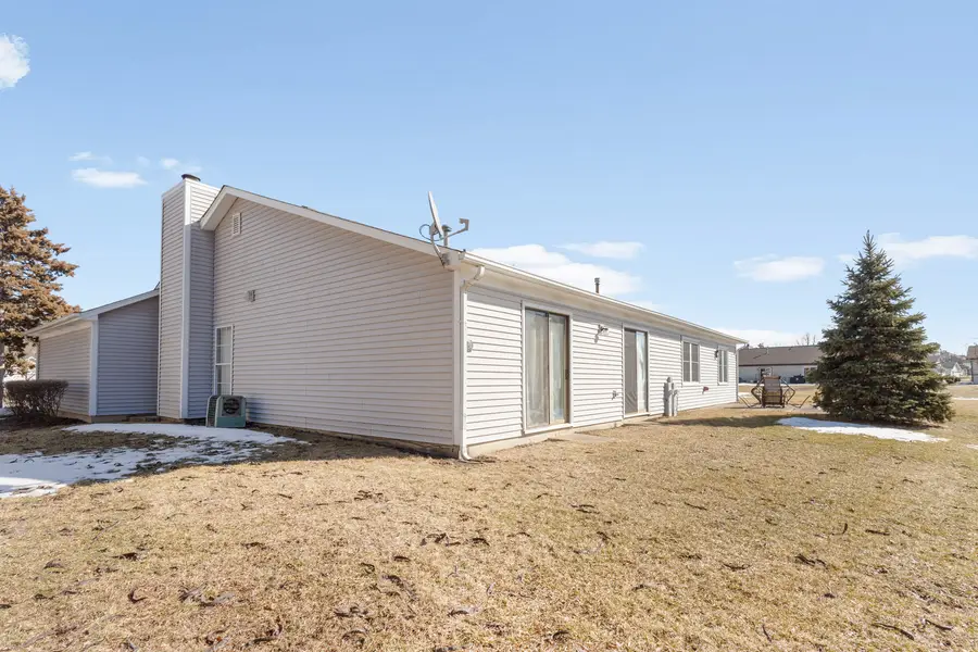 217 Juniper Circle, Streamwood, IL 60107 - #3