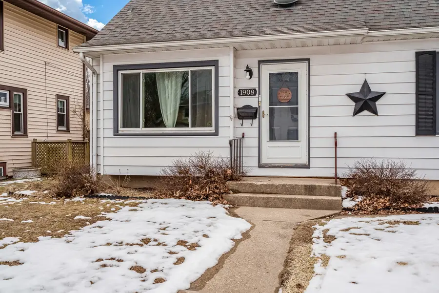 1908 Melrose Street, Rockford, IL 61103 - #3