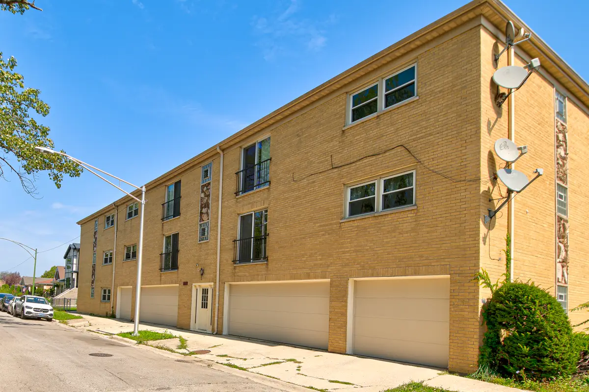 3207 N Pontiac Avenue #2S, Chicago, IL 60634 - #1