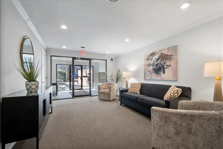 1695 2nd Street #305, Highland Park, IL 60035 - #3