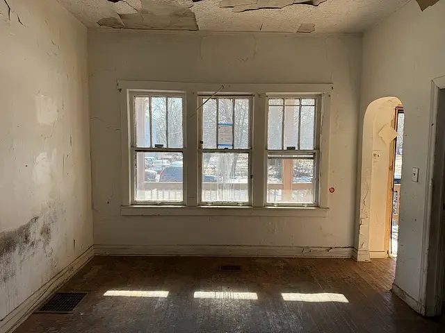 850 W 51st Place, Chicago, IL 60609 - #3