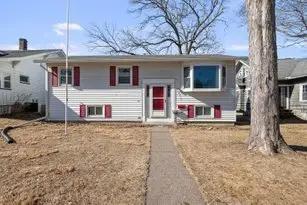 2716 Davenport Avenue, Davenport, IA 50803 - #1