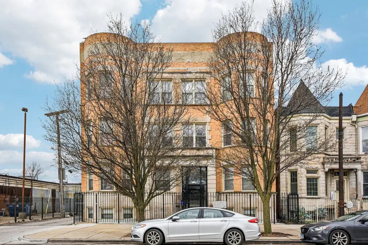 4644 S Prairie Avenue #2N, Chicago, IL 60653 - #1