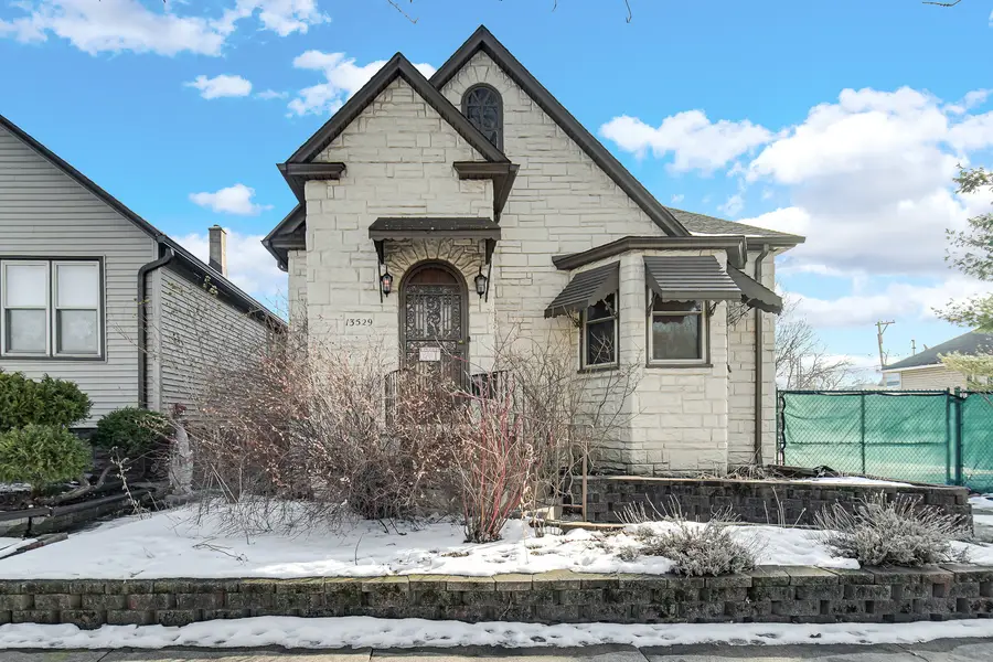 13529 S Burley Avenue, Chicago, IL 60633 - #2