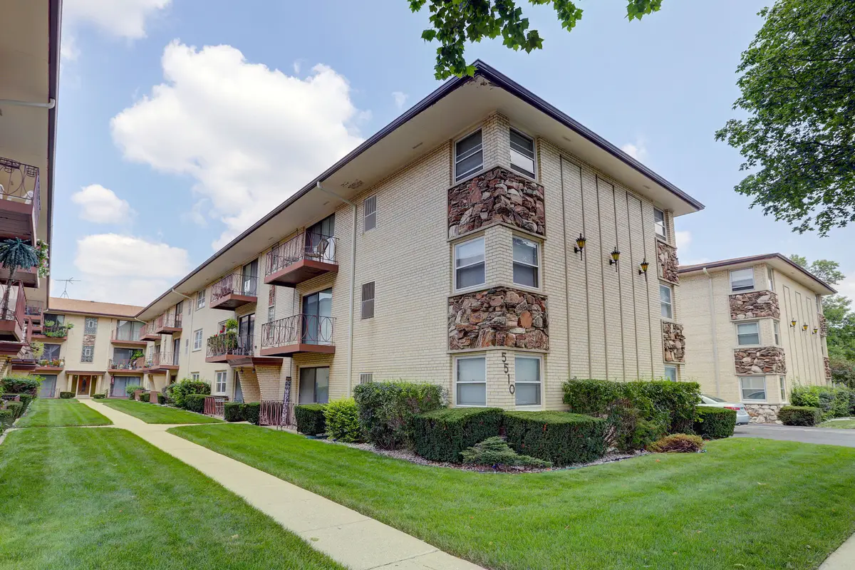 5510 W Windsor Avenue #1H, Chicago, IL 60630 - #1