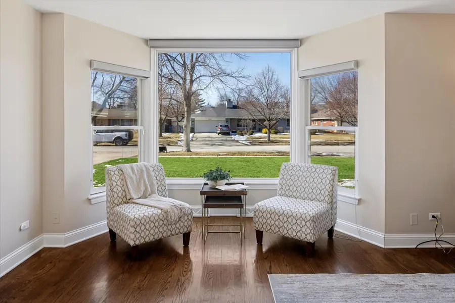 209 N Maison Court, Elmhurst, IL 60126 - #3