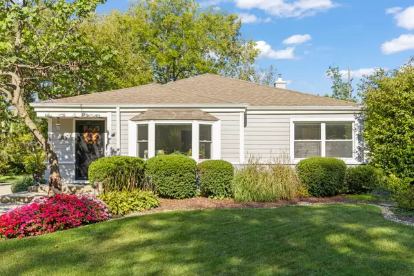 582 Glendale Avenue, Glen Ellyn, IL 60137