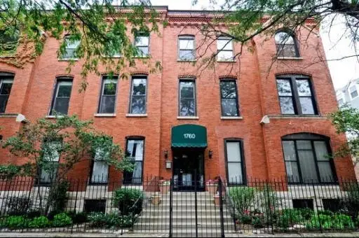 1760 N Wells Street #2B, Chicago, IL 60614