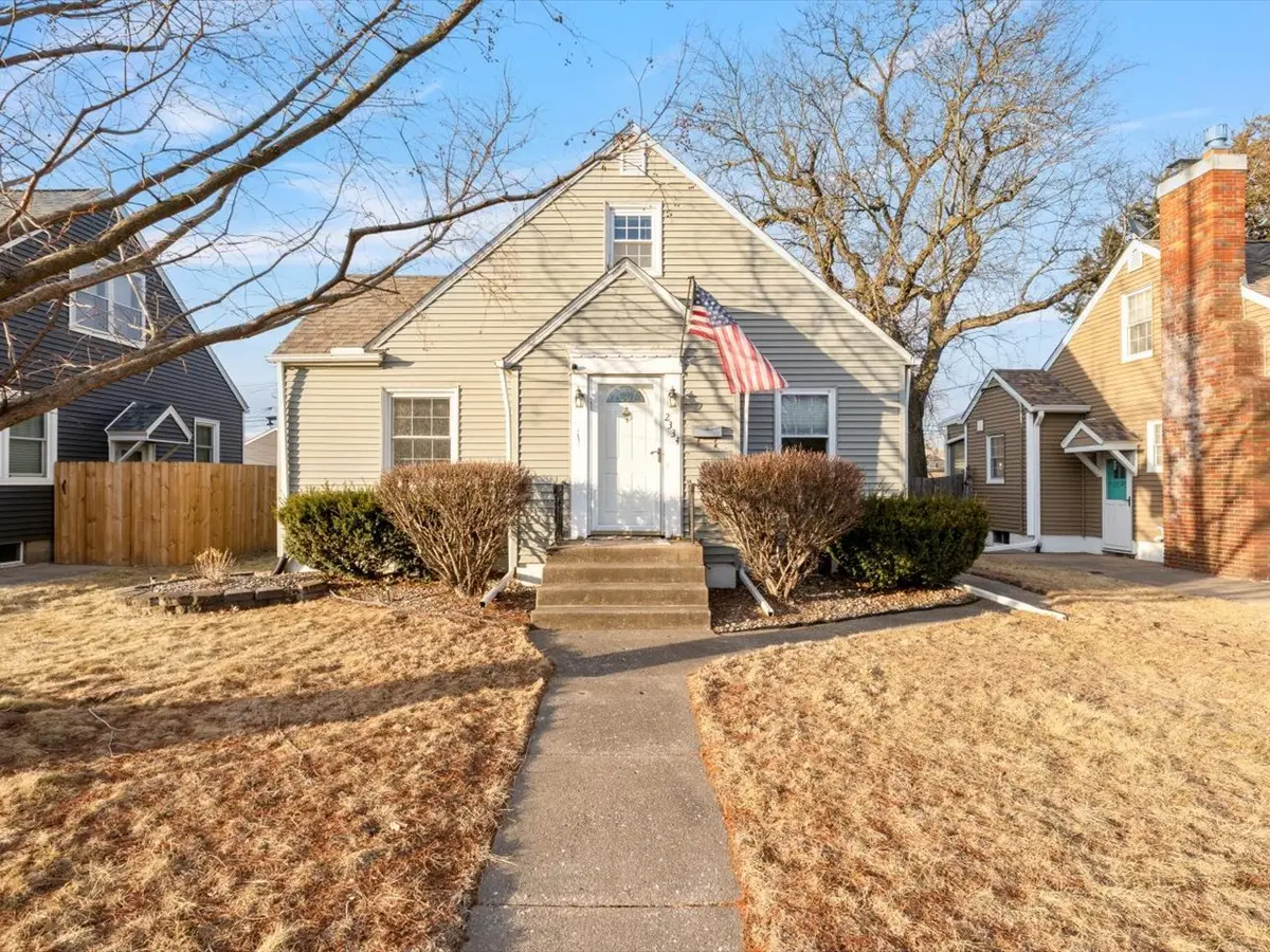 2334 Elm Street, Davenport, IA 52803 - #1