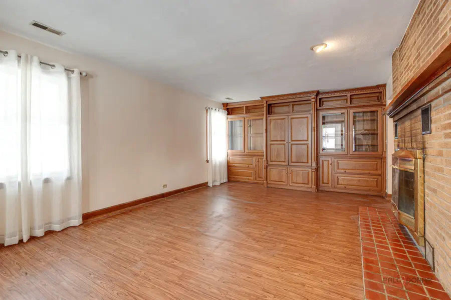 15983 W Wadsworth Road, Wadsworth, IL 60083 - #2