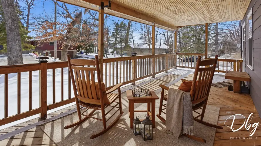 21870 W Lake Avenue, Round Lake, IL 60073 - #3