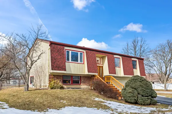 4480 Thornbark Drive, Hoffman Estates, IL 60192