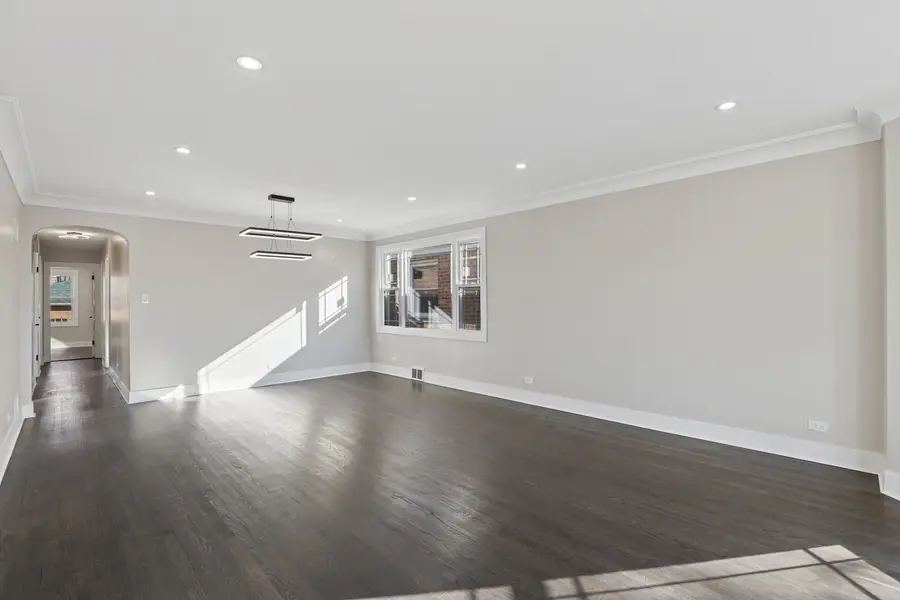 5547 N California Avenue, Chicago, IL 60625 - #2