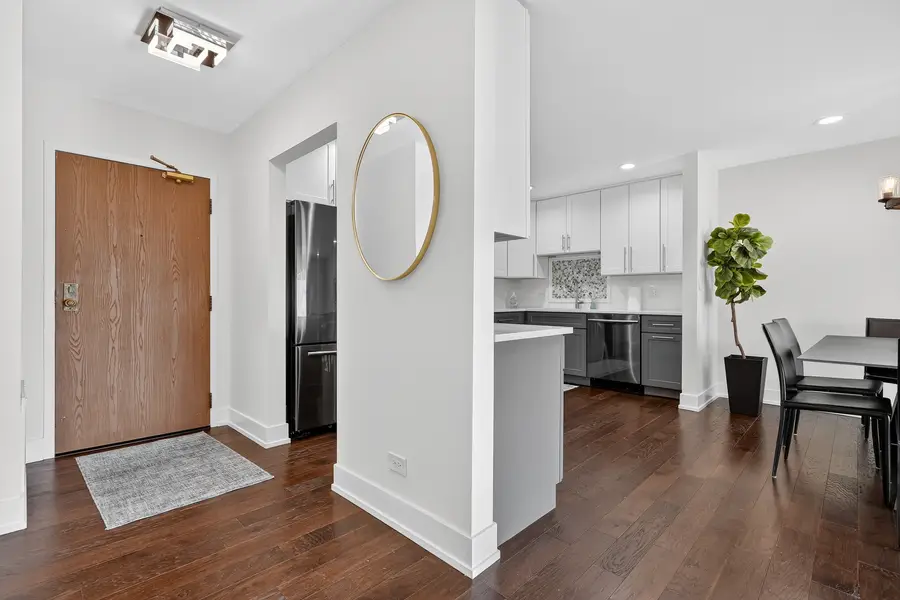 711 S River Road #617, Des Plaines, IL 60016 - #2