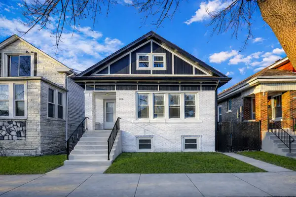 4938 W Wrightwood Avenue, Chicago, IL 60639