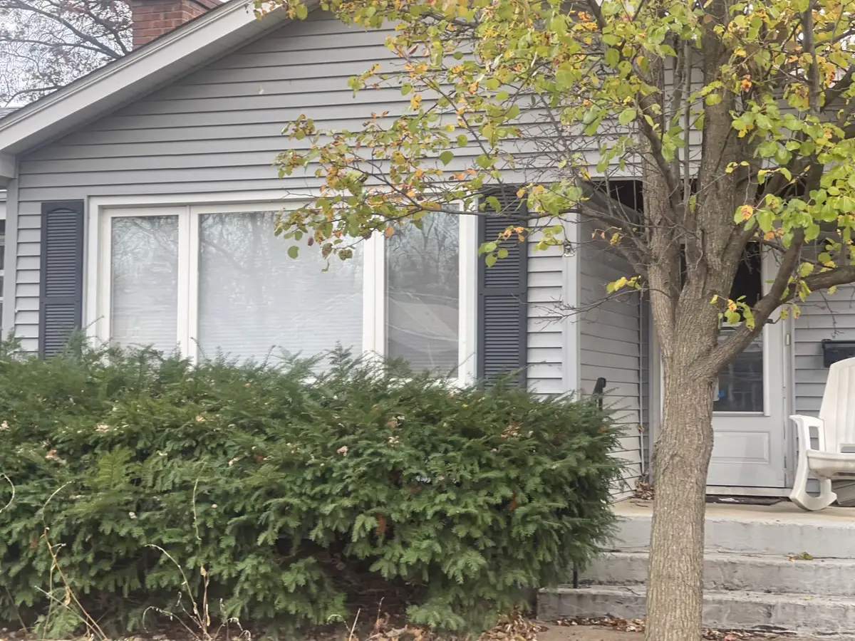 213 S Summit Street, Wheaton, IL 60187 - #1