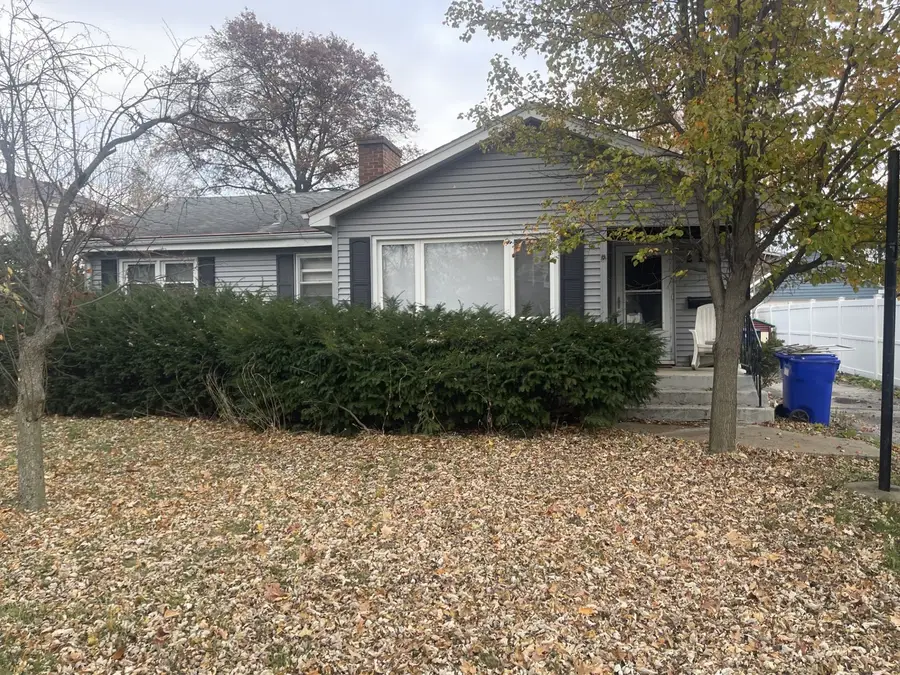 213 S Summit Street, Wheaton, IL 60187 - #2