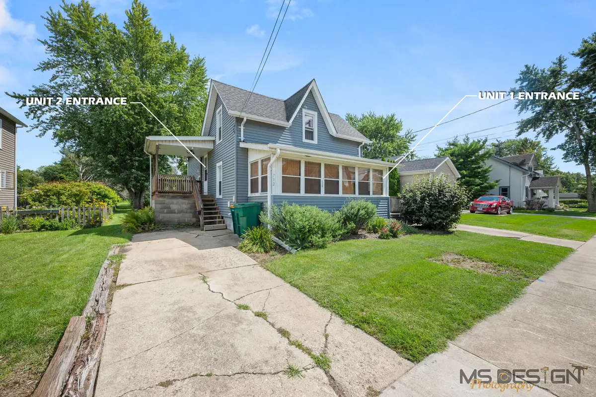 732 Park Avenue, Sycamore, IL 60178 - #1