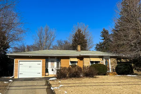 400 E Knox Street, Morrison, IL 61270