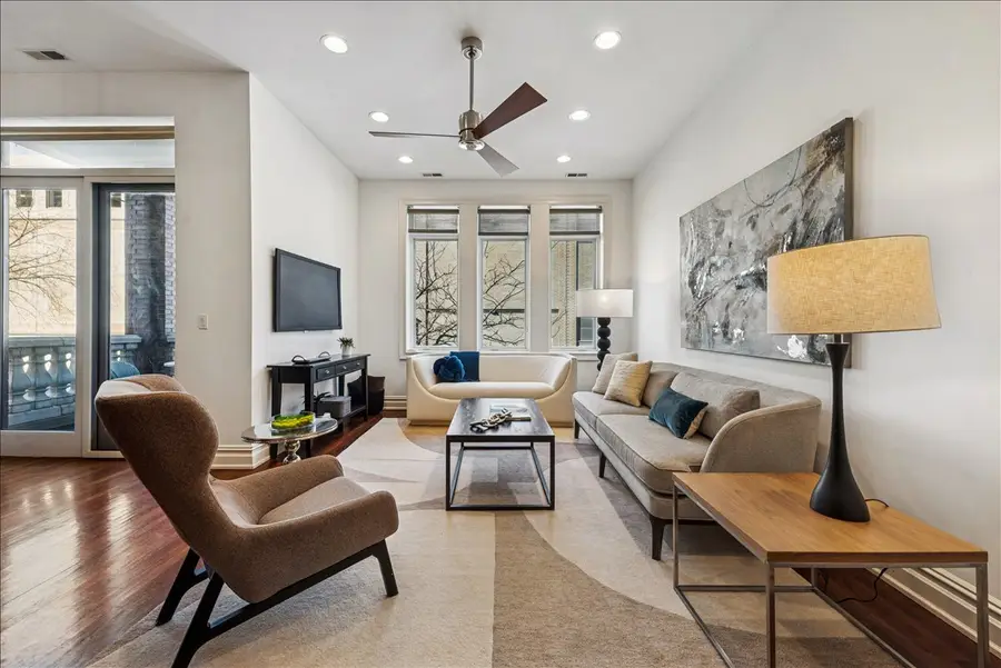 3161 N Halsted Street #202, Chicago, IL 60657 - #3