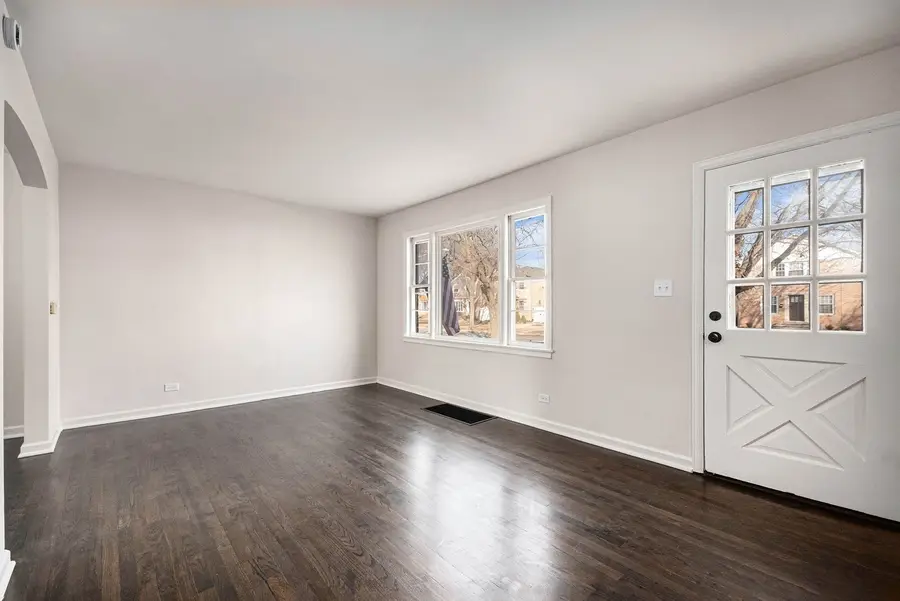 4142 N Pontiac Avenue, Chicago, IL 60634 - #2