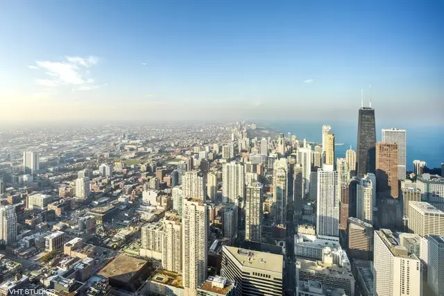 Address Withheld By Seller, Chicago, IL 60611 - #2