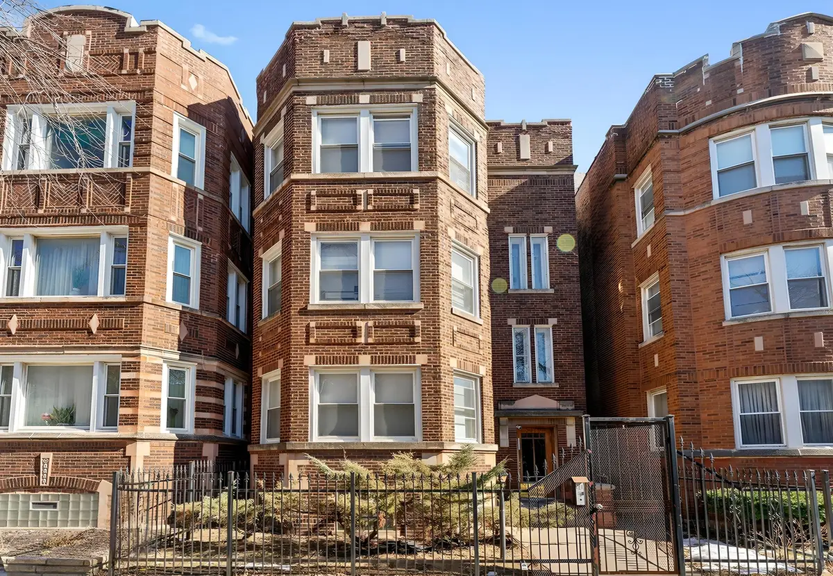 7819 S Cornell Avenue, Chicago, IL 60649 - #1
