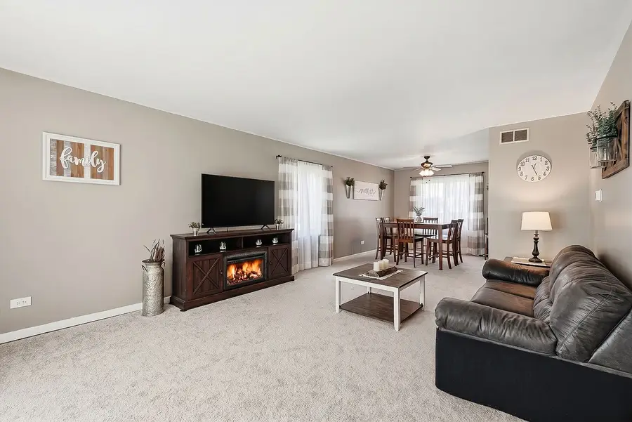 1445 Bridgedale Road, Crystal Lake, IL 60014 - #2