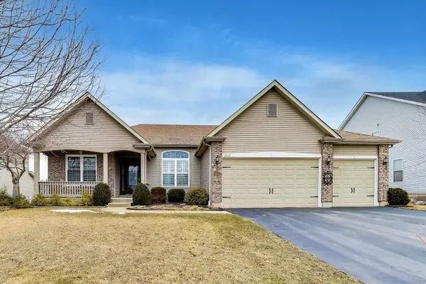 2313 Eisenhower Boulevard, McHenry, IL 60051