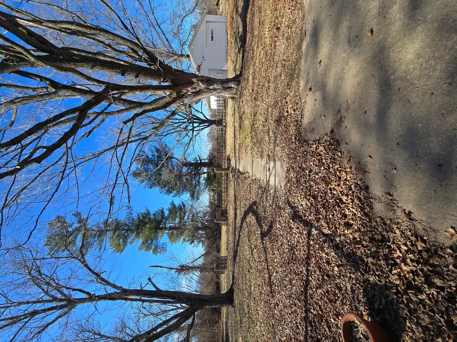 922 S Giant City Road S, Carbondale, IL 62902 - #3