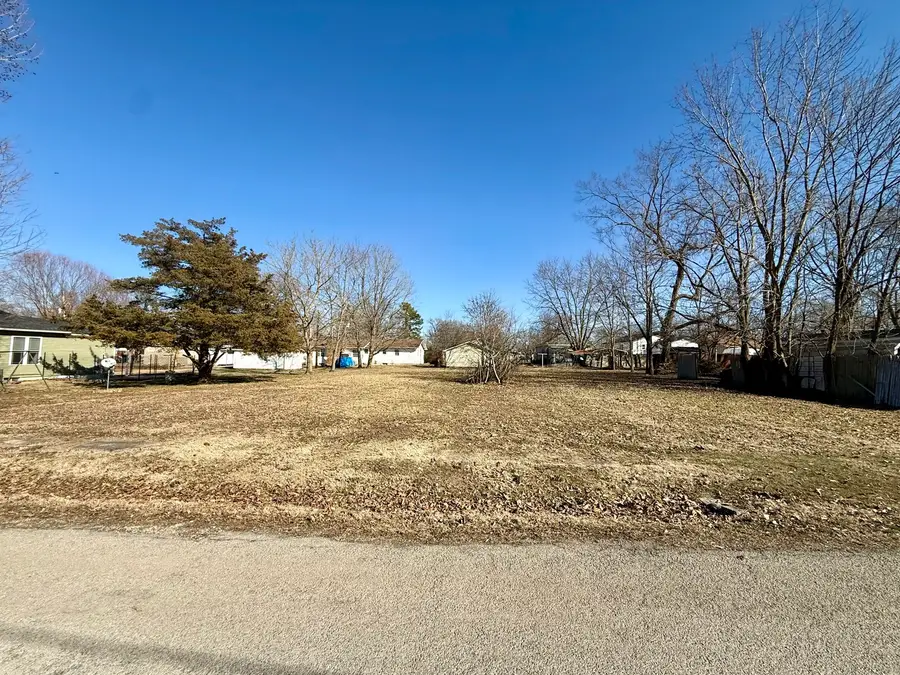 500 S 28th Street, Herrin, IL 62948 - #2