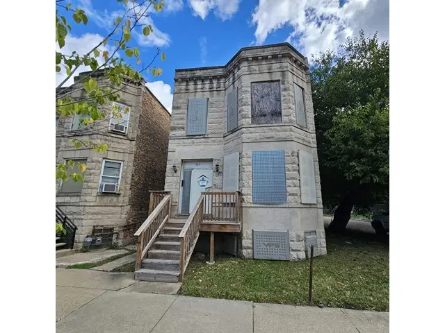 925 S Springfield Avenue, Chicago, IL 60624 - #1