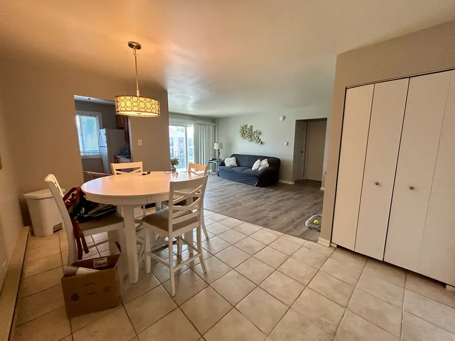 12850 Crestbrook Court #10, Crestwood, IL 60418 - #2