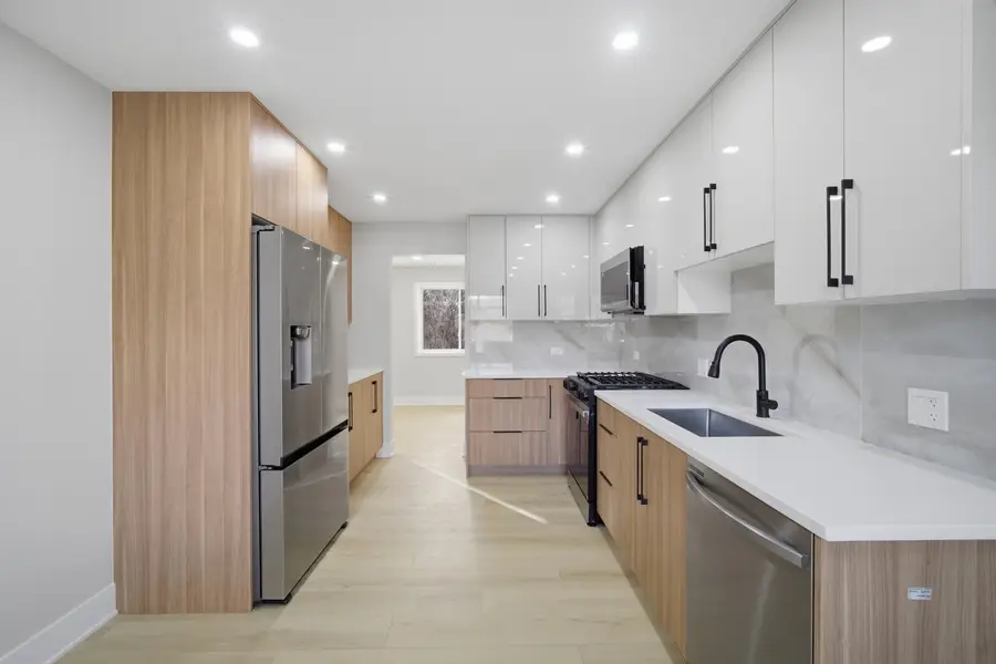 1175 Hunters Lane, Lake Zurich, IL 60047 - #3