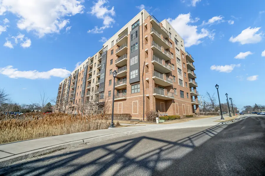 300 Anthony Avenue #711, Mundelein, IL 60060 - #3