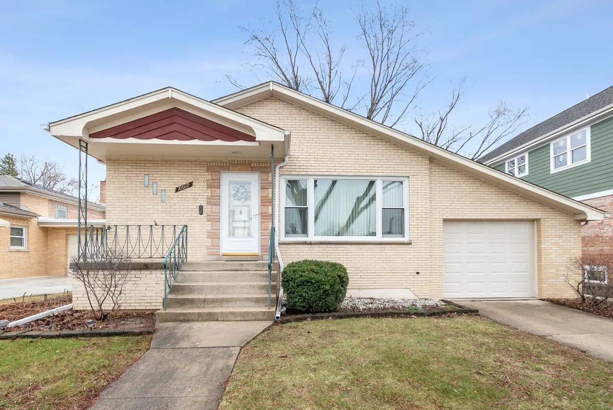 10609 S Kildare Avenue, Oak Lawn, IL 60453 - #1