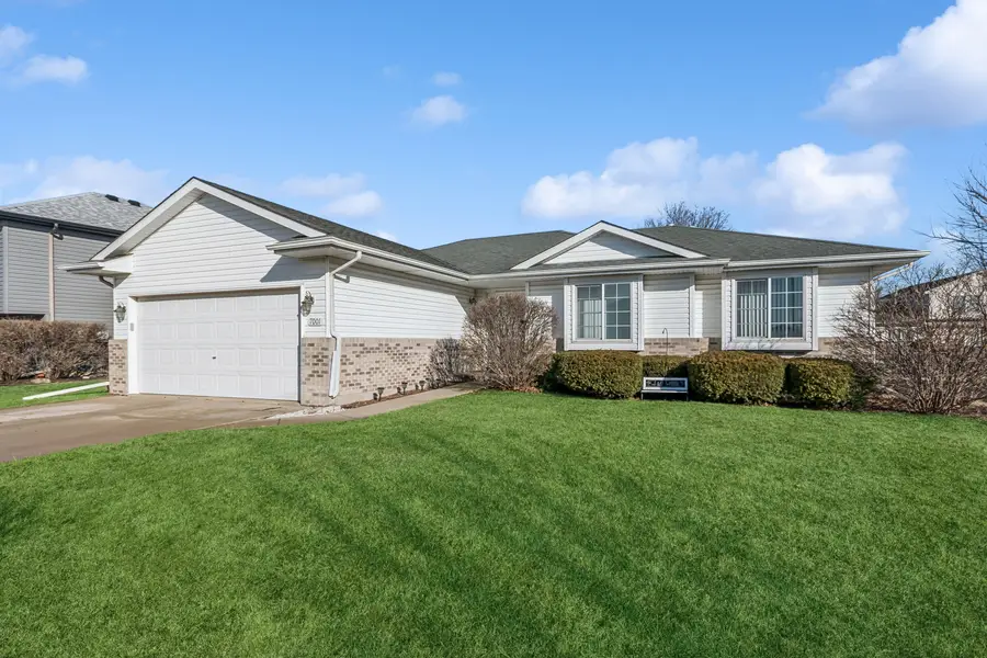 7001 Cornwall Drive, Joliet, IL 60431 - #2