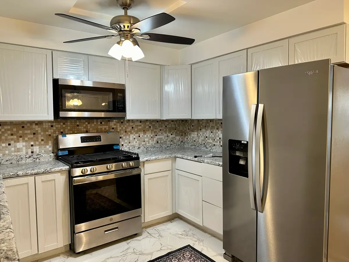 8518 W Rascher Avenue #2, Chicago, IL 60656 - #1