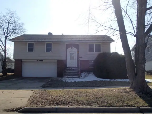 413 Lacy Avenue, Streamwood, IL 60107 - #1