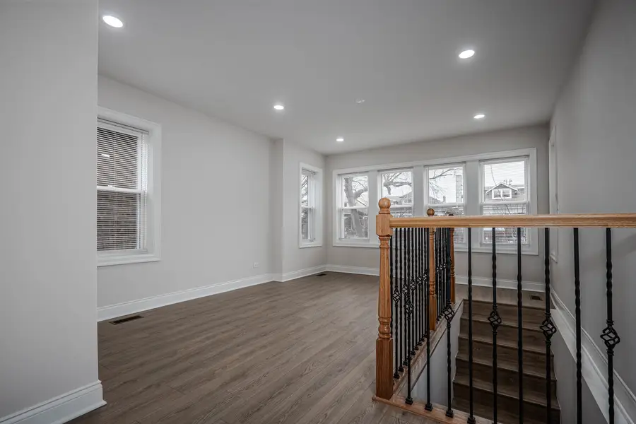 6005 S Fairfield Avenue, Chicago, IL 60629 - #2