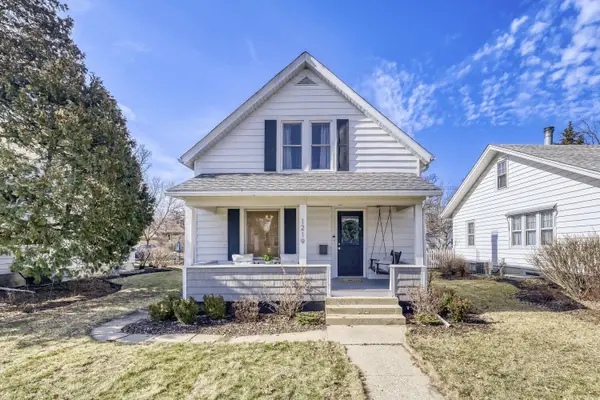 1219 Elm Street, St. Charles, IL 60174