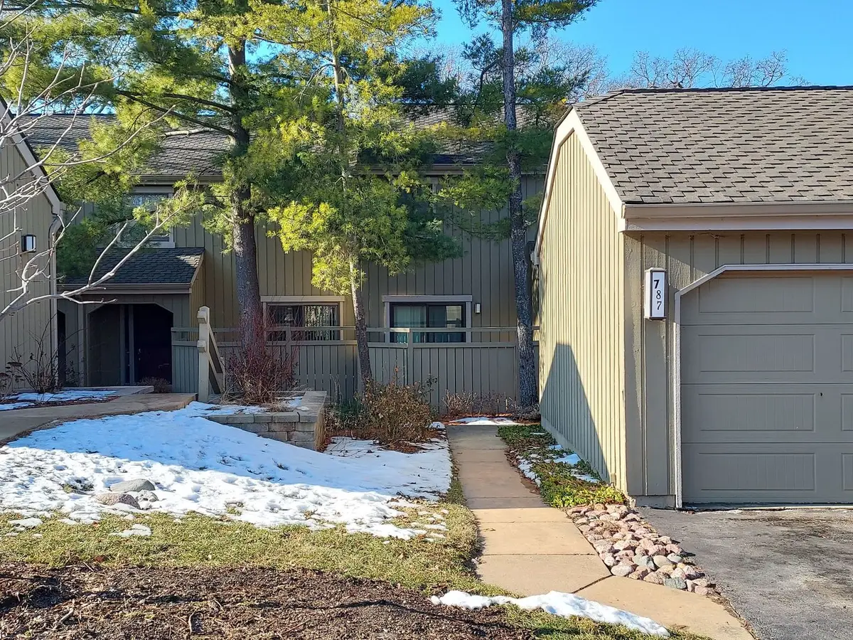 787 Oak Hill Road #467, Lake Barrington, IL 60010 - #1
