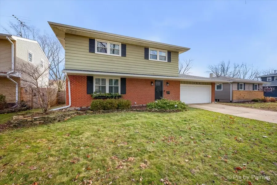 152 Walnut Drive, Saint Charles, IL 60174 - #2