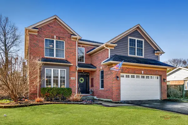 2419 Center Avenue, Northbrook, IL 60062