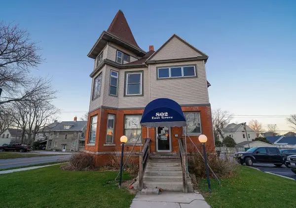 802 E Grove Street, Bloomington, IL 61701