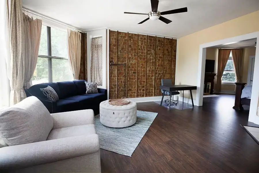 802 E Grove Street, Bloomington, IL 61701 - #3