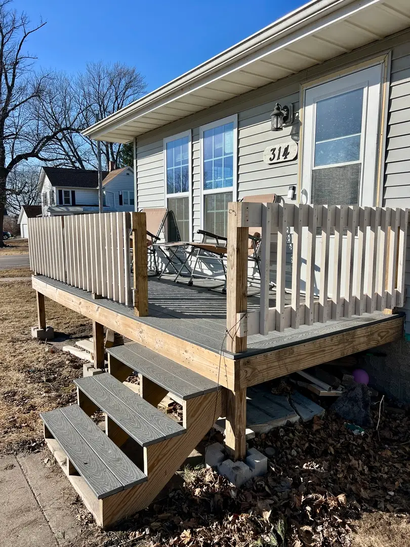 314 W Cherokee Avenue, Shabbona, IL 60550 - #3