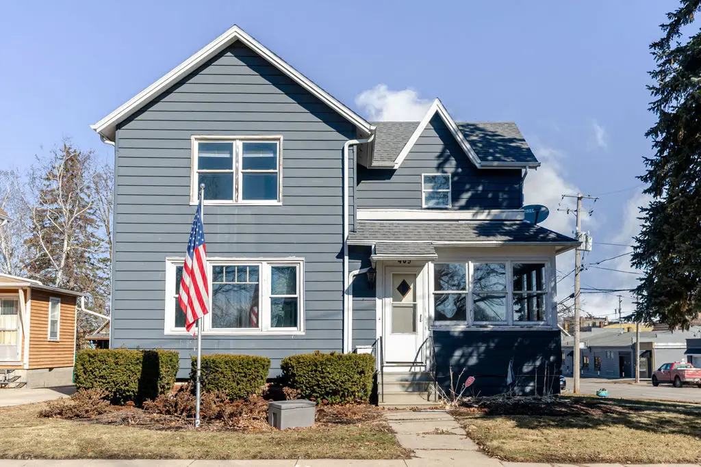 405 W High Street, Sycamore, IL 60178 - #1