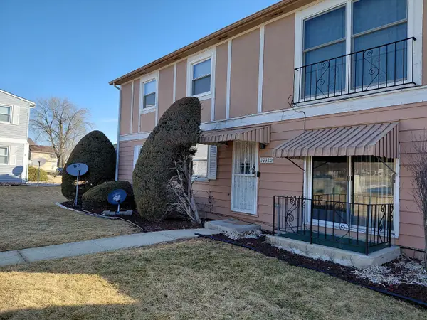 19320 Oakwood Avenue #49, Country Club Hills, IL 60478